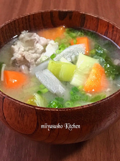 勿体無い精神野菜クズで豚汁-レシピのメイン写真