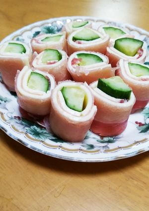 巻くだけ♪生ハムロール-レシピのメイン写真
