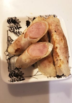 お弁当にも!残った餃子の皮でウィンナー巻-レシピのメイン写真