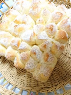 朝から焼きたて ミルクちぎりパン-レシピのメイン写真