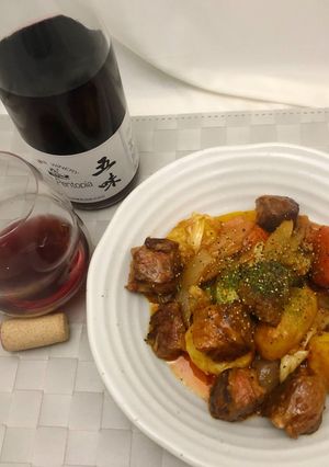 ワインもご飯もすすむリブフィンガーで炒物-レシピのメイン写真
