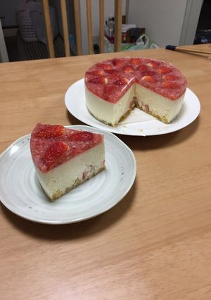 いちごのレアチーズケーキ-レシピのメイン写真