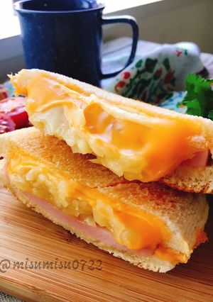 シンプル☆チーズとハムのホットサンド-レシピのメイン写真