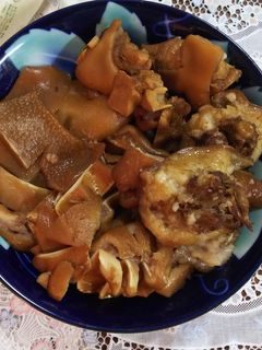 コラーゲンたっぷり豚尾のとろとろ煮-レシピのメイン写真