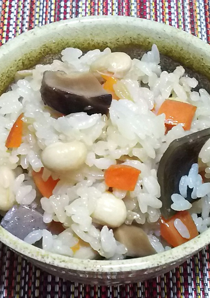 大豆と根菜の炊きおこわ-レシピのメイン写真