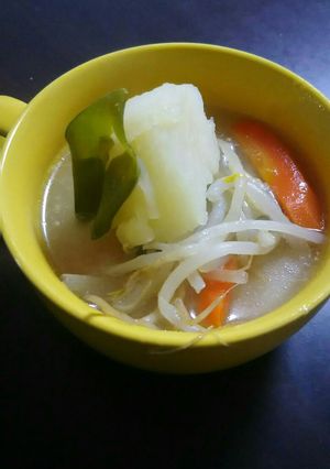 野菜たっぷりなサムゲタンスープ。-レシピのメイン写真