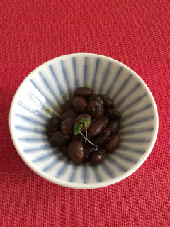 糖質制限でも食べたいお正月黒豆-レシピのメイン写真