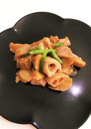 お正月にも◎サツマイモと蓮根の煮物-レシピのメイン写真