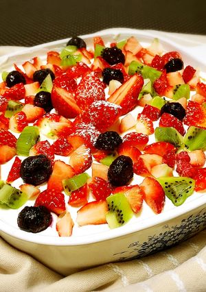 ヨーグルトクリームのフルーツケーキ-レシピのメイン写真