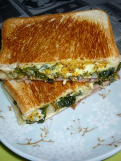 焼きネギ+ロースハム+わかめホットサンド-レシピのメイン写真