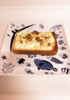❁クリチと黒糖とナッツのトースト❁-レシピのメイン写真