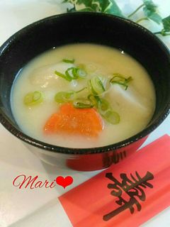 お雑煮~白味噌仕立て~-レシピのメイン写真