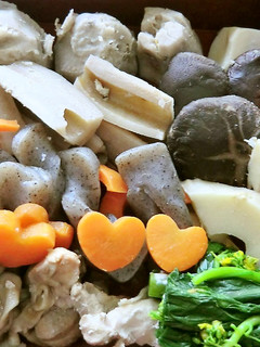 ヤマキ木場商店だし入り醤油根菜鍋がおせち-レシピのメイン写真