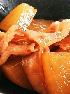 大根と豚バラの甘辛炒め煮♪-レシピのメイン写真