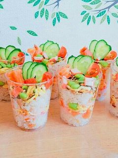 プラスチックカップで簡単!ちらし寿司-レシピのメイン写真