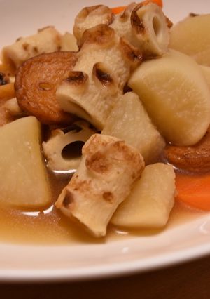 三浦大根と竹輪・野菜天ぷらの煮物-レシピのメイン写真