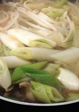 話題のごま油鍋風鍋-レシピのメイン写真