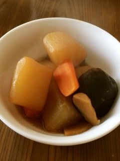 美味しい煮汁でもう一品◇根菜の煮物-レシピのメイン写真