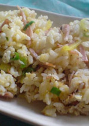 残り物で簡単♪たくあん炒飯-レシピのメイン写真