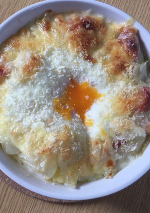 たまごが乗った簡単グラタン-レシピのメイン写真