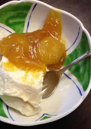 残った栗きんとん＋バニラアイスクリーム-レシピのメイン写真