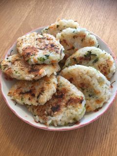 離乳食完了期☆ ツナと野菜のおやき-レシピのメイン写真