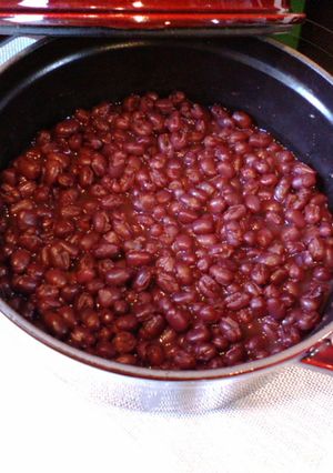 小豆を煮ました。塩フルフルあずきです-レシピのメイン写真