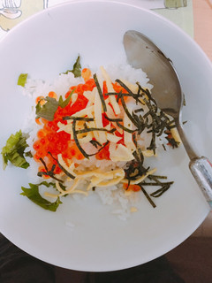 いくら丼(すし酢がない時のす飯の作り方)-レシピのメイン写真