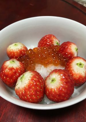 イチゴいくら丼-レシピのメイン写真