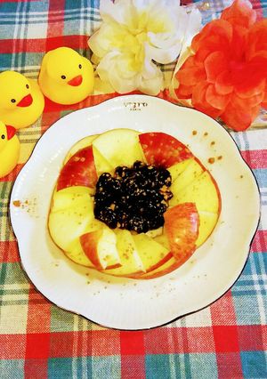 黒豆消費に♪黒豆とリンゴとシナモン～♪-レシピのメイン写真