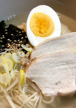 旨塩鶏の黄金スープであったかそうめん♡-レシピのメイン写真