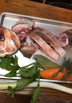 フュメ・ド・ポアソン（魚のだし）-レシピのメイン写真