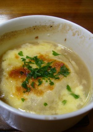 麩のオニオングラタンスープ-レシピのメイン写真