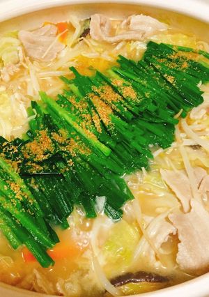 絶品!もつ鍋スープ*味噌仕立て(覚書)-レシピのメイン写真