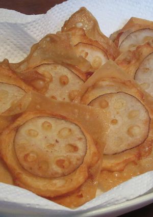 カリッ！ふわっ！はんぺんと蓮根の揚げ餃子-レシピのメイン写真