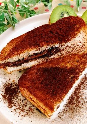 食パンで★板チョコ入りポケットパン-レシピのメイン写真