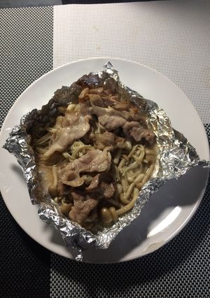 豚バラ肉とキノコのバターホイル焼き-レシピのメイン写真