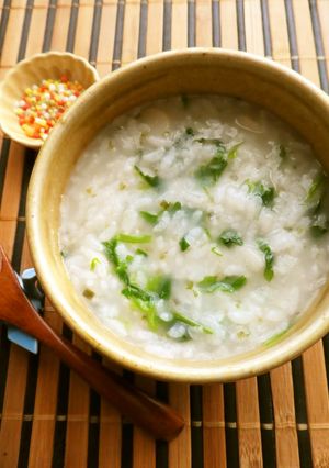 冷ご飯で簡単♪松茸お吸い物の素で七草粥　-レシピのメイン写真