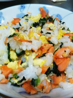 離乳食後期~完了期☆鮭チャーハン-レシピのメイン写真