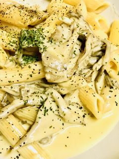 茸とたっぷりチーズ&生クリームのペンネ-レシピのメイン写真