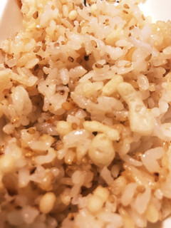 ゴマと天かす☆やみつき香ばし炒飯☆簡単-レシピのメイン写真