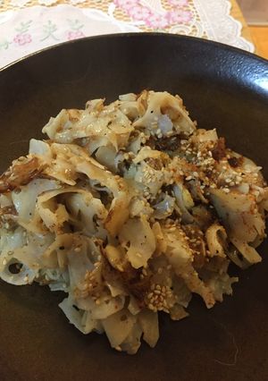 れんこんのとろけるチーズ炒め-レシピのメイン写真