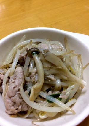 豚薄切り肉＆もやしの塩こしょう炒め☆-レシピのメイン写真
