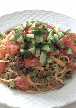 ビーフタコソースのパスタ、タコライス風？-レシピのメイン写真