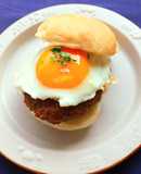 テリヤキ月見バーガー（丸パンなんでも