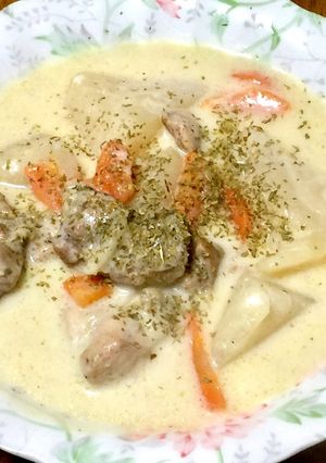 聖護院大根と鳥もも肉のクリーム煮-レシピのメイン写真
