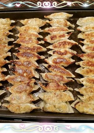 やみつきになる餃子(*ˊ˘ˋ*)｡♪:*-レシピのメイン写真