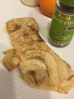 カジキのニンニクとローズマリー風味-レシピのメイン写真