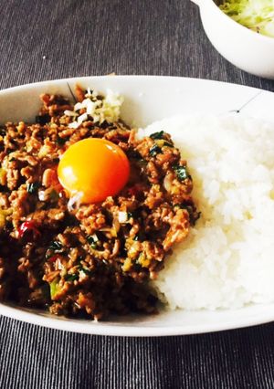 男メシ!ニンニク豚ひき肉ライス-レシピのメイン写真