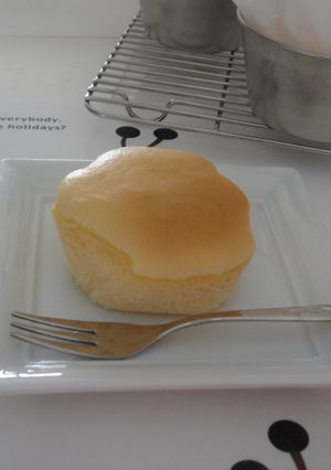 簡単ぽふぽふスフレチーズケーキ-レシピのメイン写真